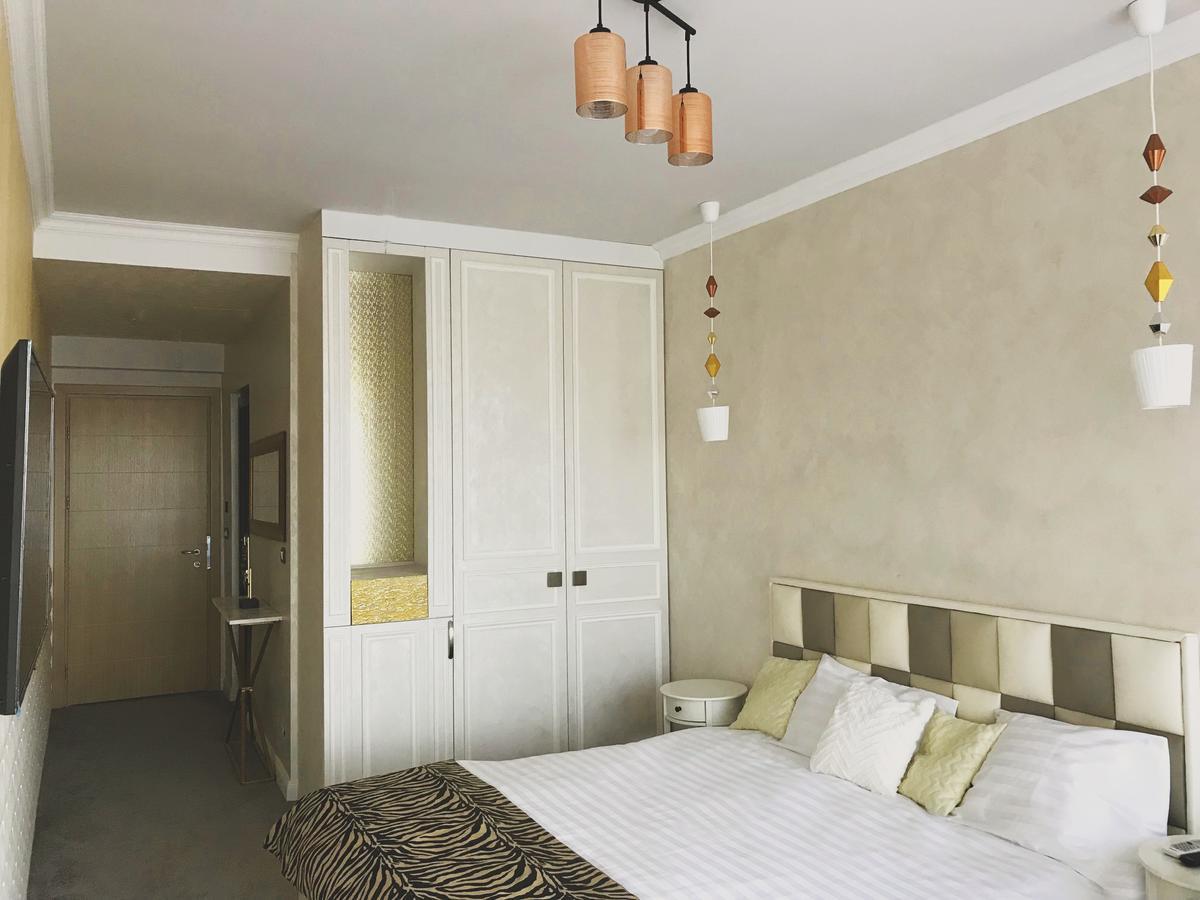 Hotel Brater Luxury Bucarest Esterno foto