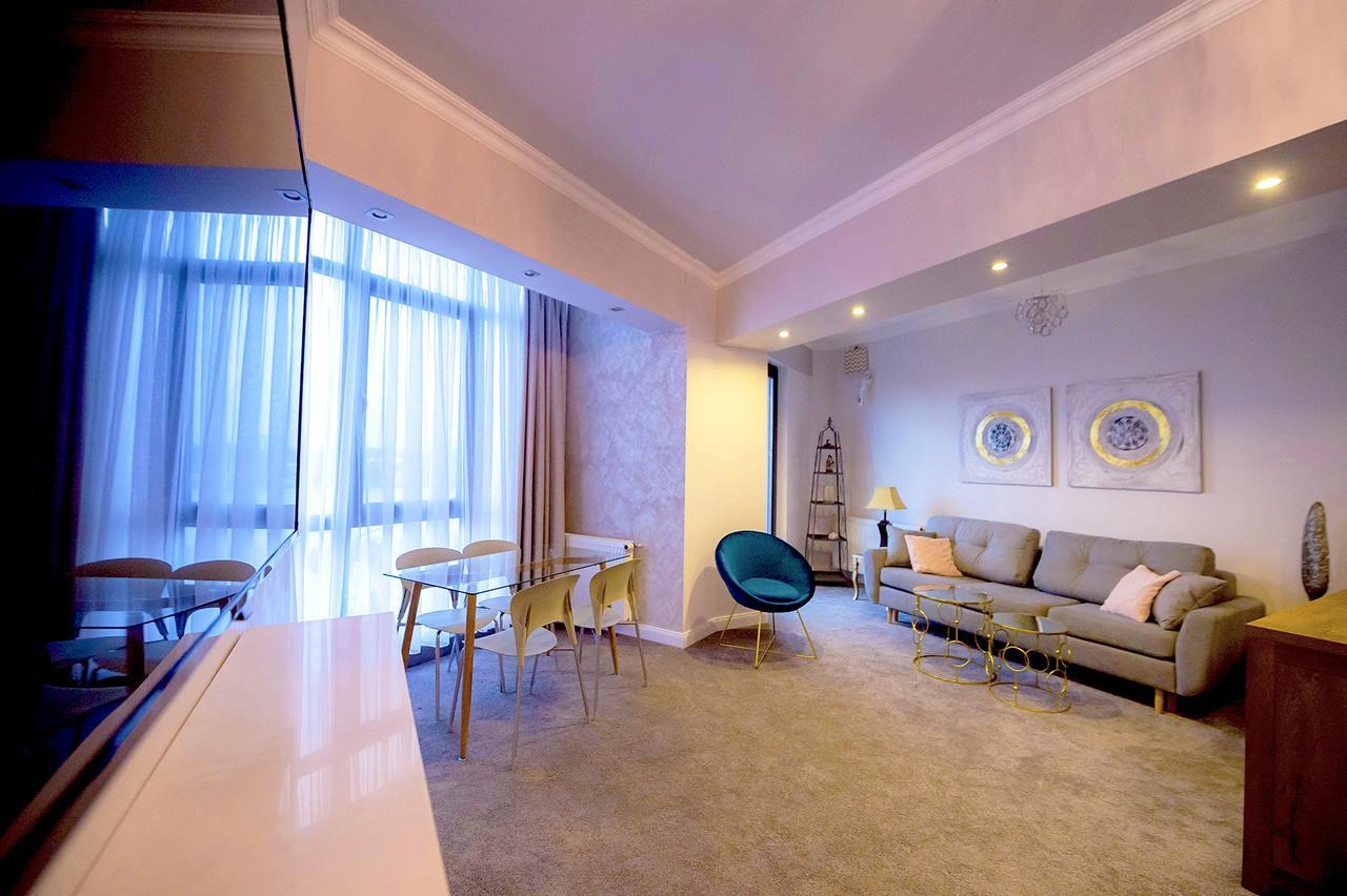 Hotel Brater Luxury Bucarest Esterno foto