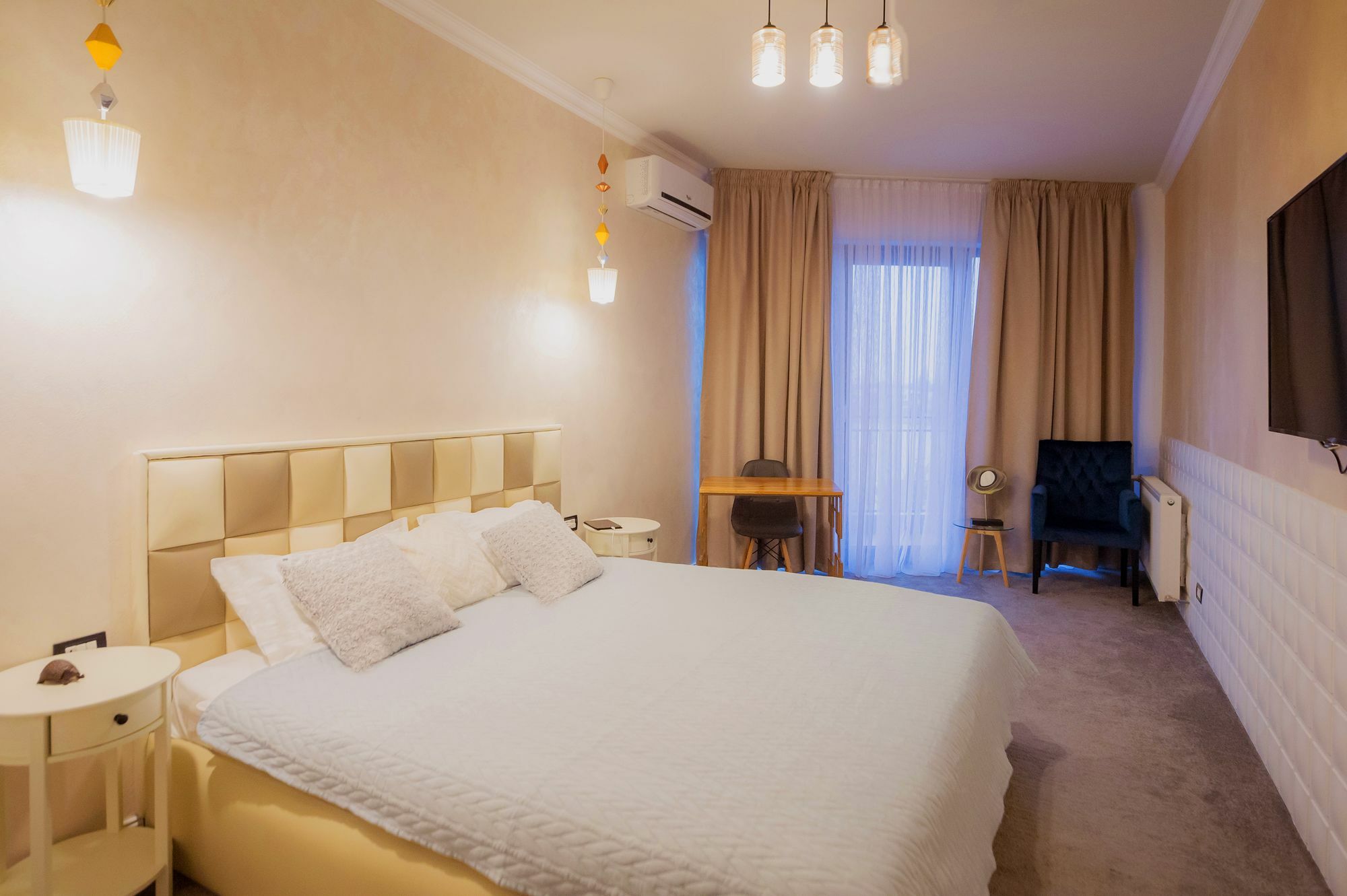 Hotel Brater Luxury Bucarest Esterno foto