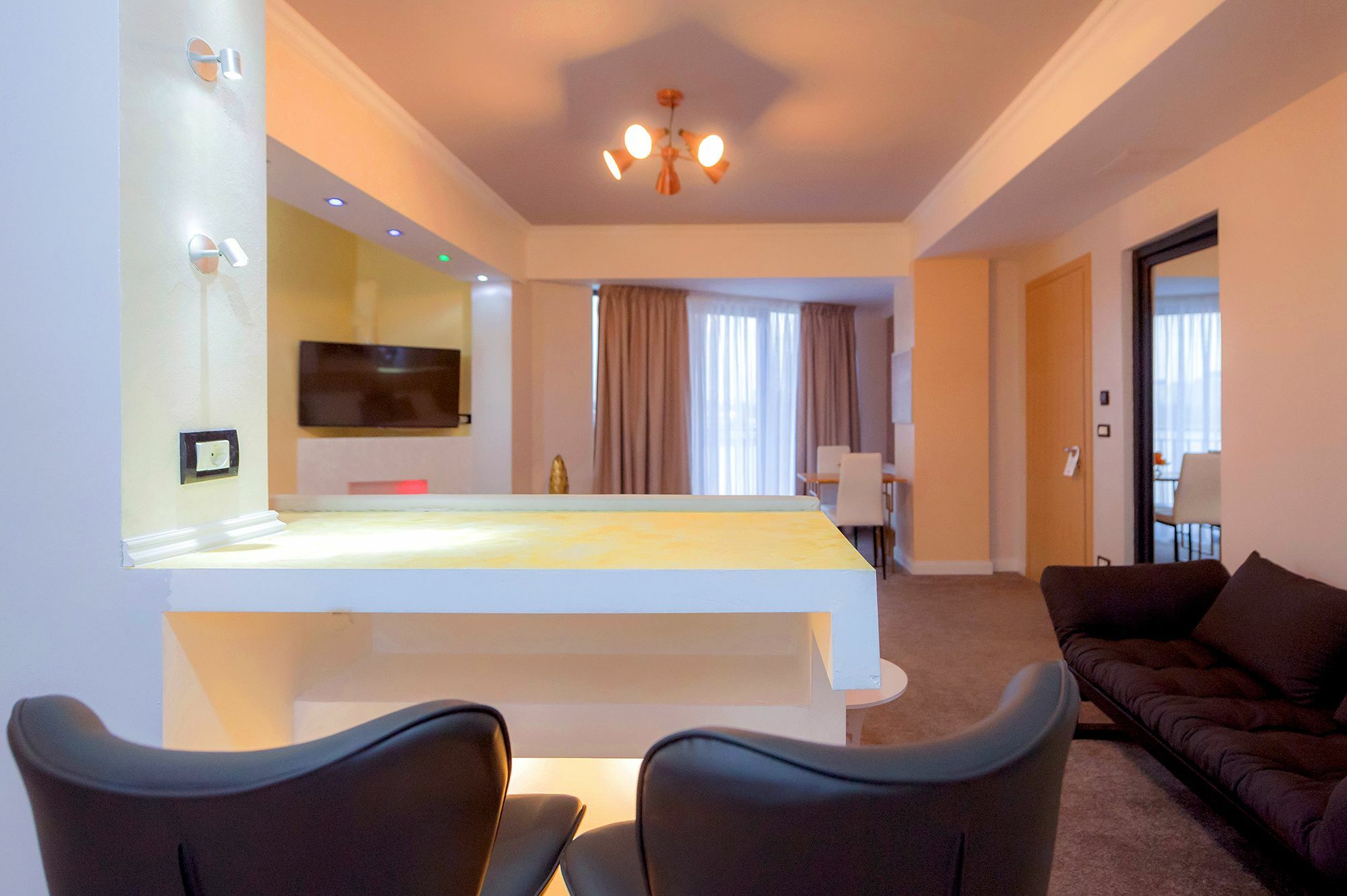 Hotel Brater Luxury Bucarest Esterno foto